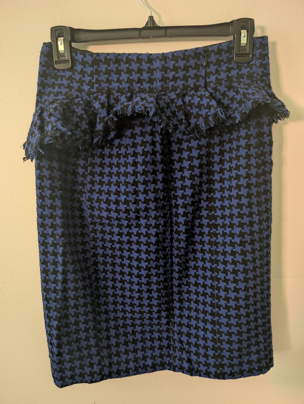 Nanette Lepore Black And Blue Houndstooth Peplum Wool Skirt With Fringe Size 4 - Picture 4 of 5
